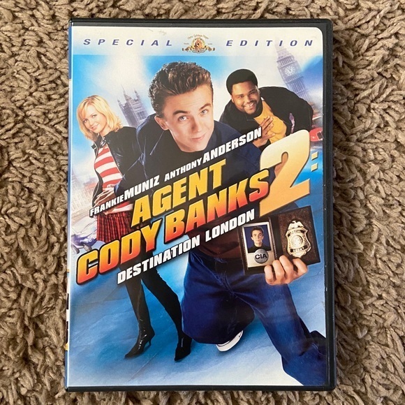 5 Classic Family Entertainment Action Comedy DVDs - Picture 9 of 14